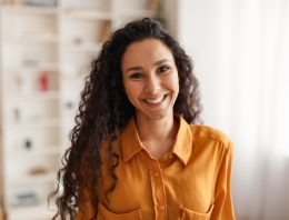 Syrielle, professeur de maths au collège à Lyon